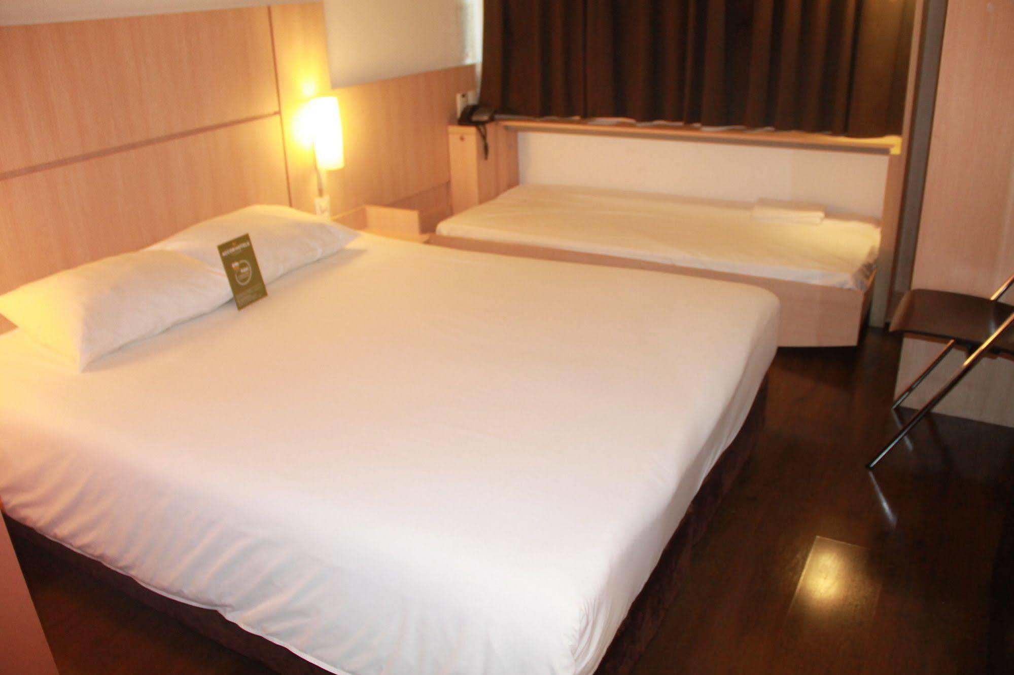 Ibis Museo 酒店 3*